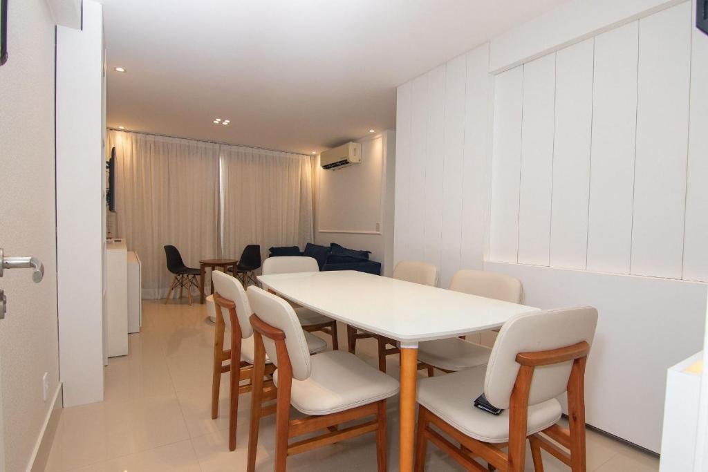 Incrível apartamento no Corais de Búzios por Carpediem room 4